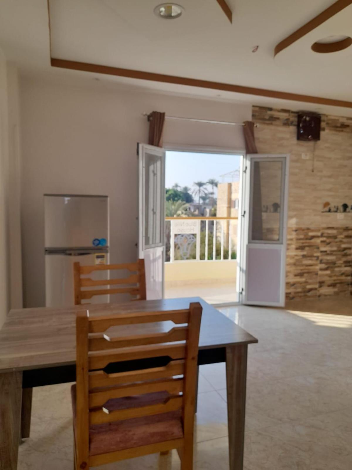 Blue Nile House Apartment Луксор Стая снимка