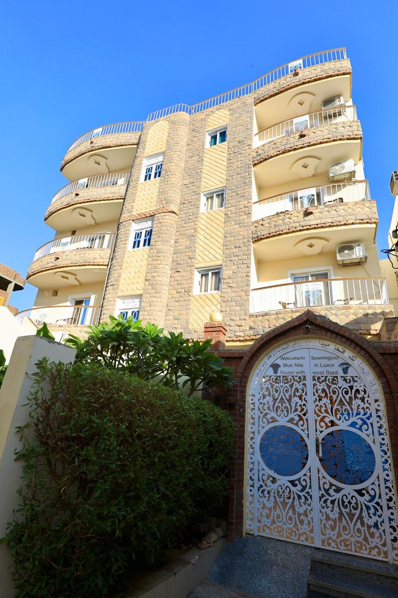 Blue Nile House Apartment Луксор Екстериор снимка