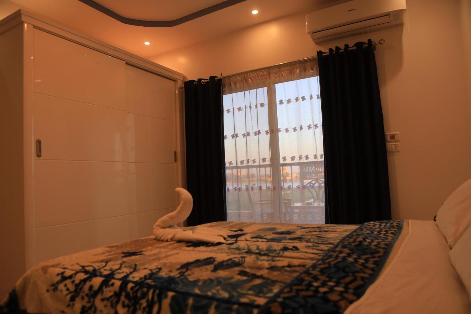 Blue Nile House Apartment Луксор Стая снимка